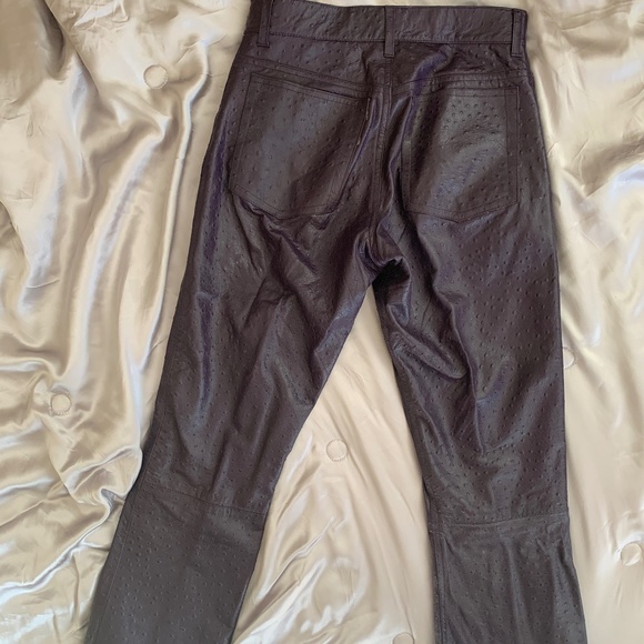 Soft ostrich embossed (dimpled) plum leather jeans by Swann. Medium - Picture 2 of 8